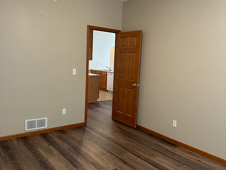 383 Pine White Rd — Photo 11