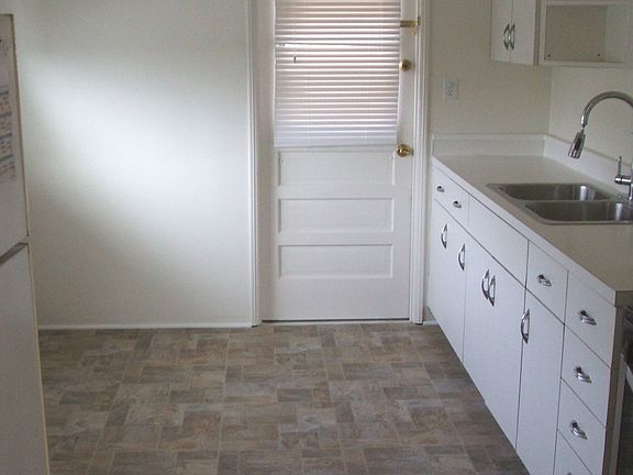 5th image of 2429 Adams Ave #2429
