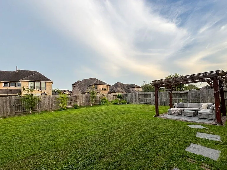 11407 Jonstone Paisley Ct — Photo 31
