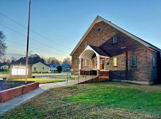 501 N Catalpa St, Dexter, MO 63841
