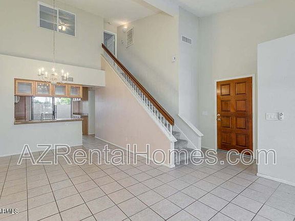 4th image of 1718 S Longmore St Unit 75