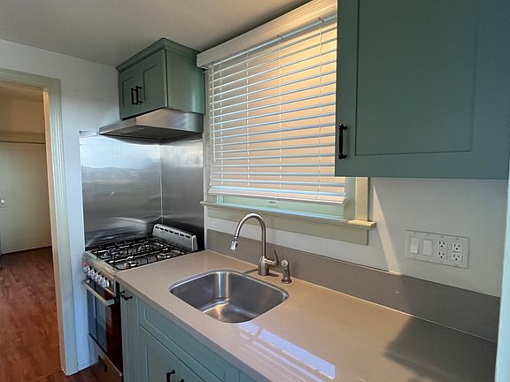 3rd image of 120 N Bonnie Ave APT 2