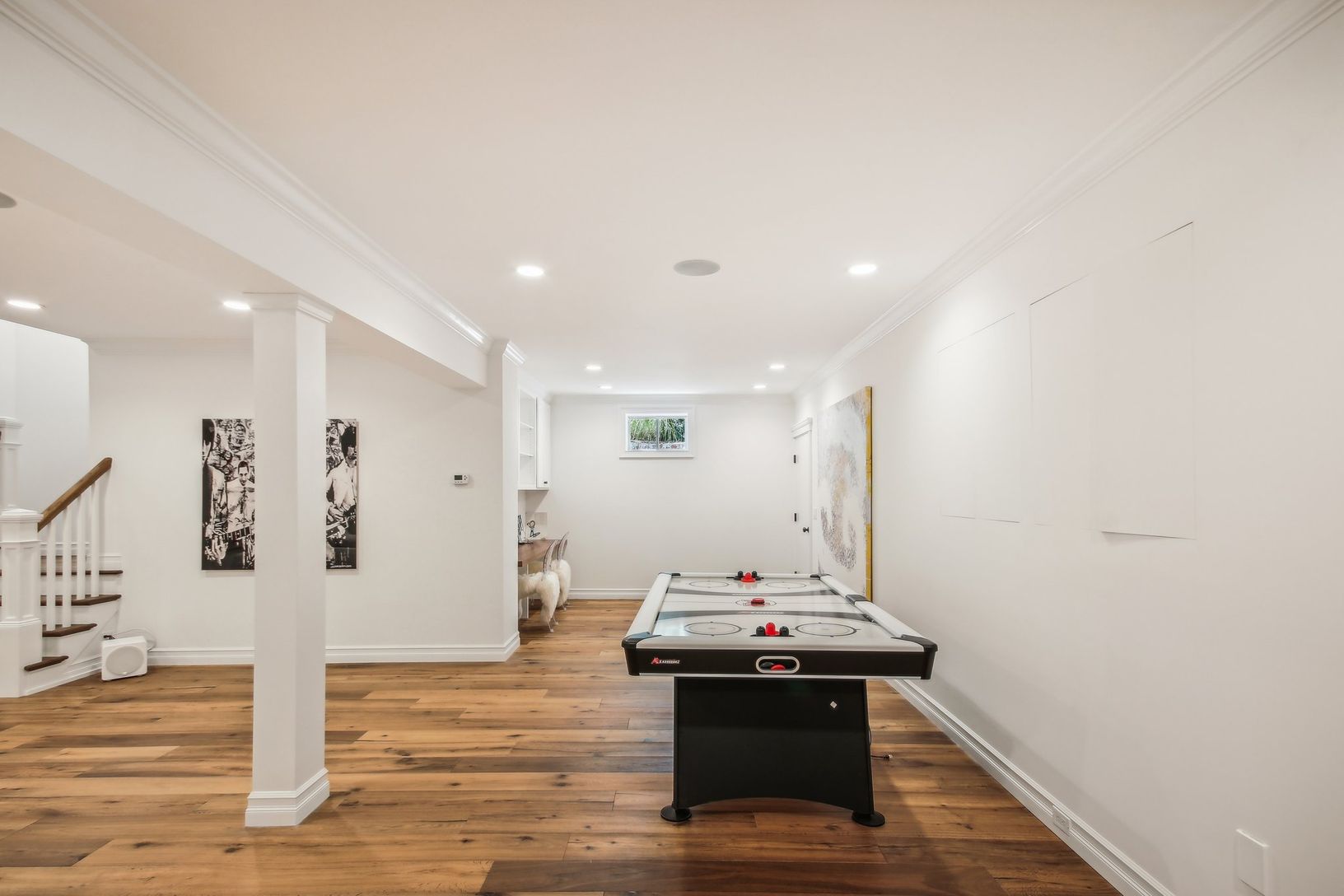 media and game room