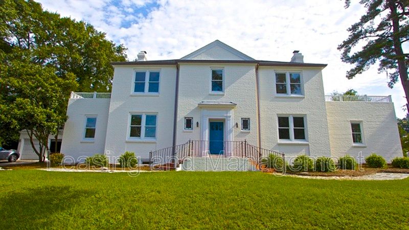 1st image of 1162 Buist Ave #B