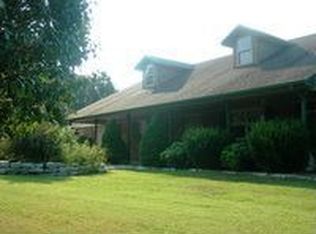 336 Pinecrest Dr, Pineville, MO 64856