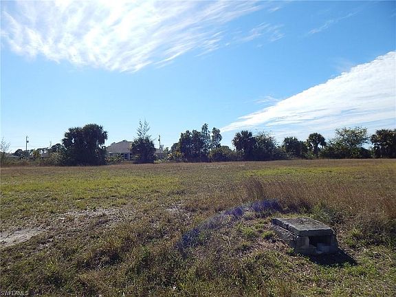 2nd image of 3742 NE 13th Ave