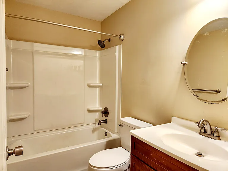 9345 Taylorsville Rd #13 — Photo 6