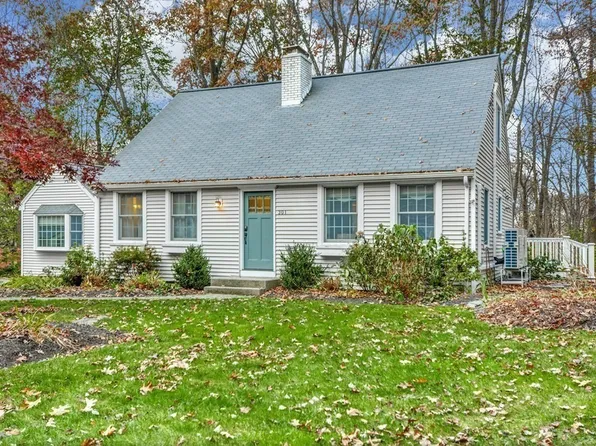 301 Lovell Rd, Holden, MA 01520