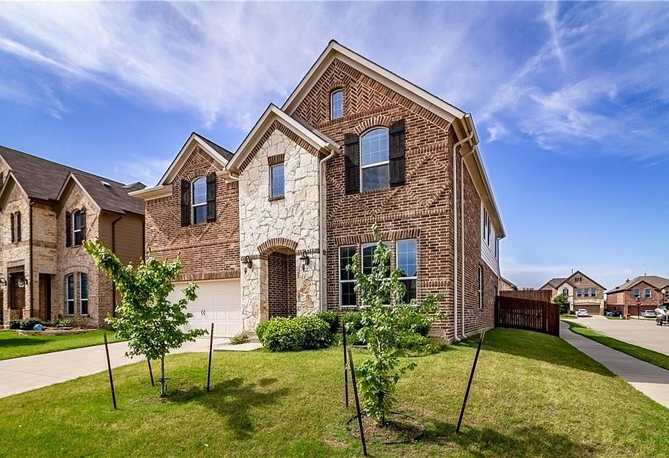 1st image of 2376 Elm Valley Dr