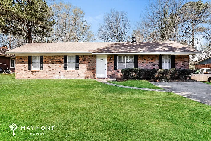 468 Magnolia Rd