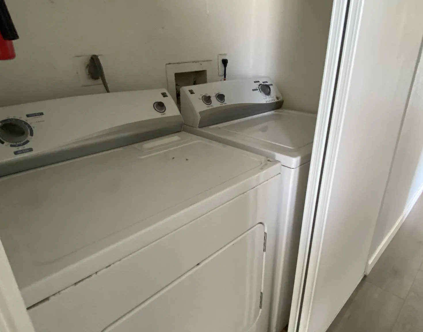 2 bed, 852 sqft, $1,100 — Photo 3