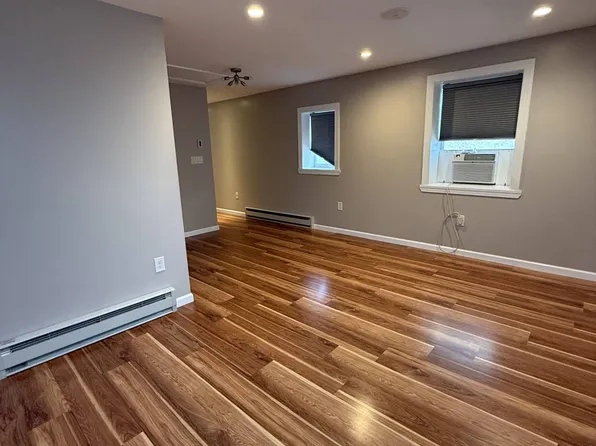 107 Highway 35, Laurence Harbor, NJ 08879
