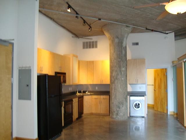 1st image of 1612 Lucas Ave Unit 209