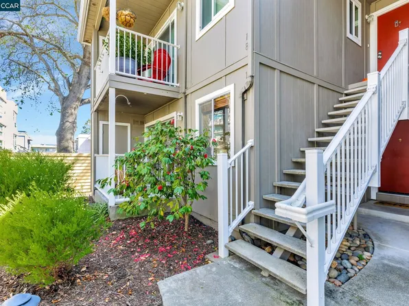 1568 Sunnyvale Ave APT 17, Walnut Creek, CA 94597
