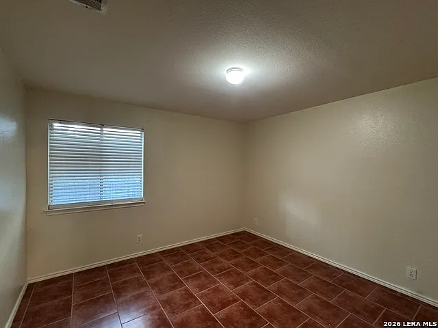 9803 Sandie — Photo 24