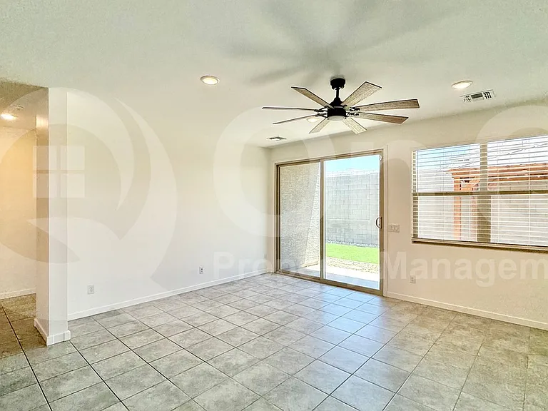 9053 W Agora Ln — Photo 24