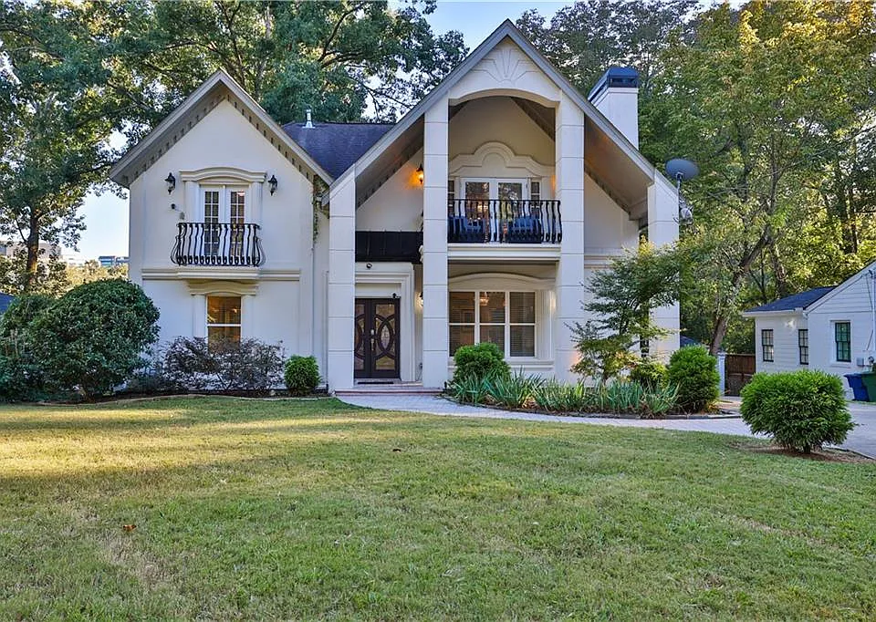 50 Lakeland Dr NW
