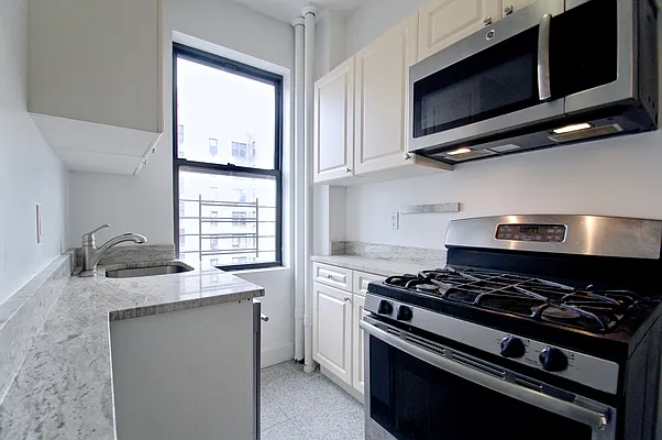 Rented by Compass | media 3