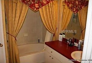 5th image of 6032 Pointe Pleasant Blvd