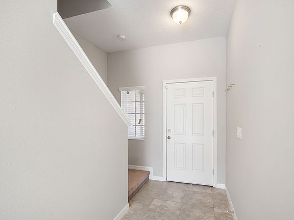 4th image of 7042 Summer Holly Pl