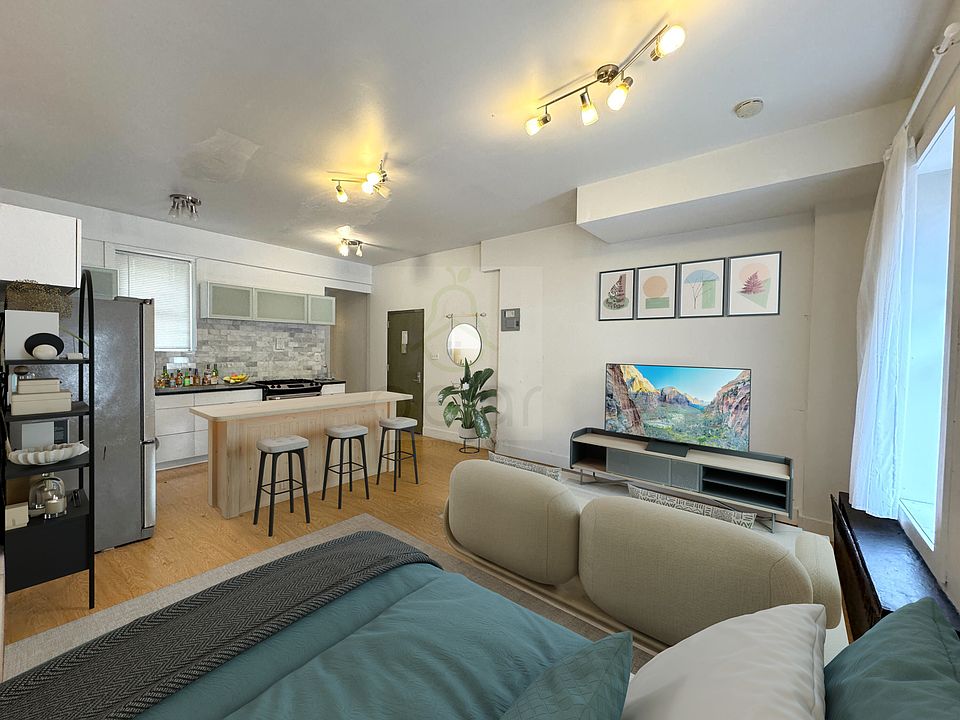 1st image of 724 De Kalb Ave #1E