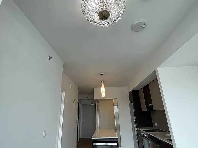 203 College St #2805 — Photo 7