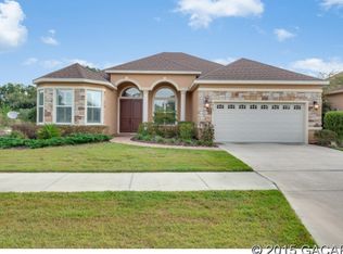 7413 SW 88th St, Gainesville, FL 32608