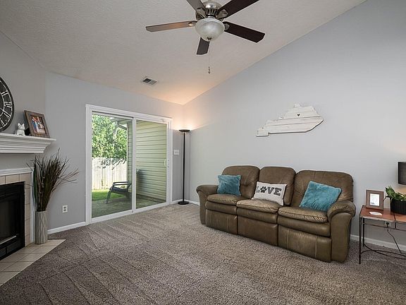 4th image of 857 Gerardi Rd