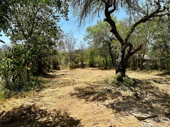 529 AVENUE J LOT 13&14, Poteet, TX 78065