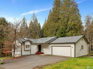 16 Little Strawberry Ln, Bellingham, WA 98229