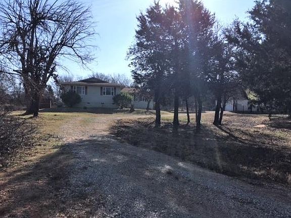 3rd image of 13500 Leatherwood Cir