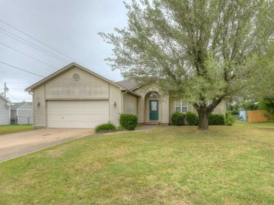 1921 Bluebird Dr, Webb City, MO, 64870