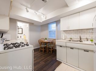 1685 Taylor Ave W #B, Saint Paul, MN 55104