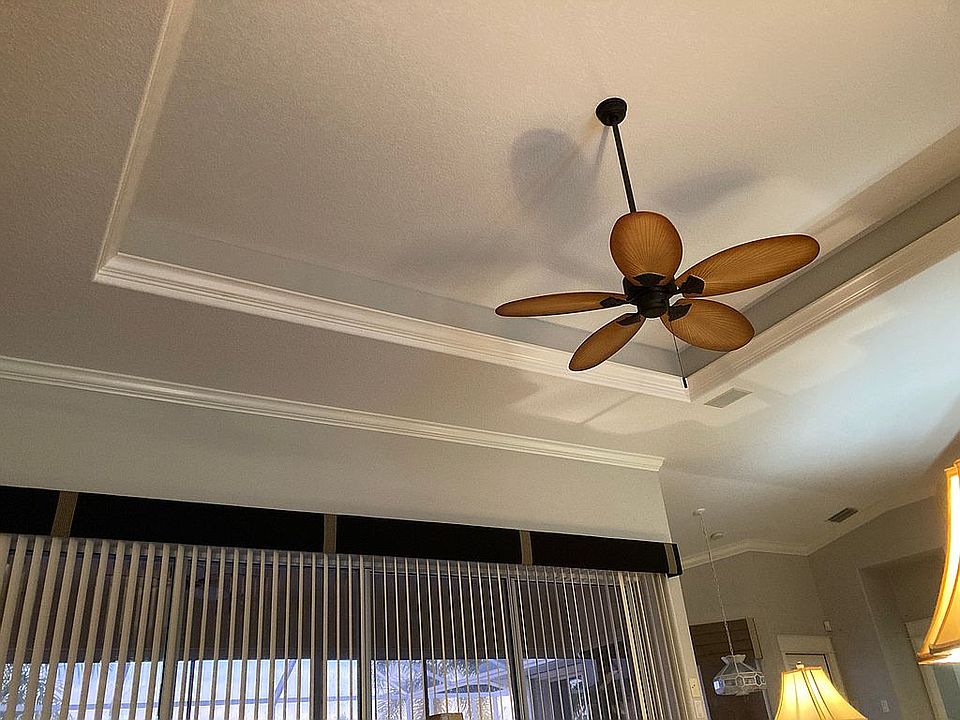 High vaulted tray ceilings 