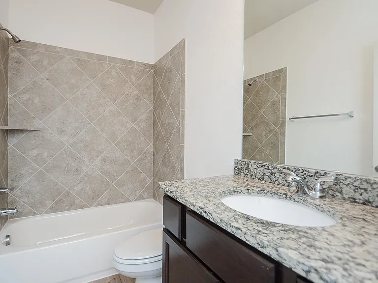 232 Clementine Ct — Photo 22