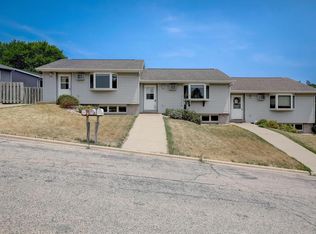 225 Buechner Dr #225-227-229, Mount Horeb, WI 53572