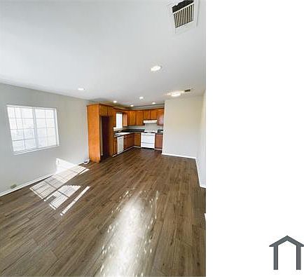 2nd image of 1549 W 204th St