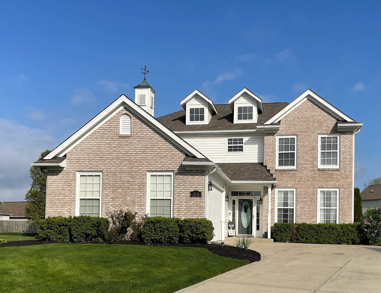 1018 Montgomery Ct photo 1