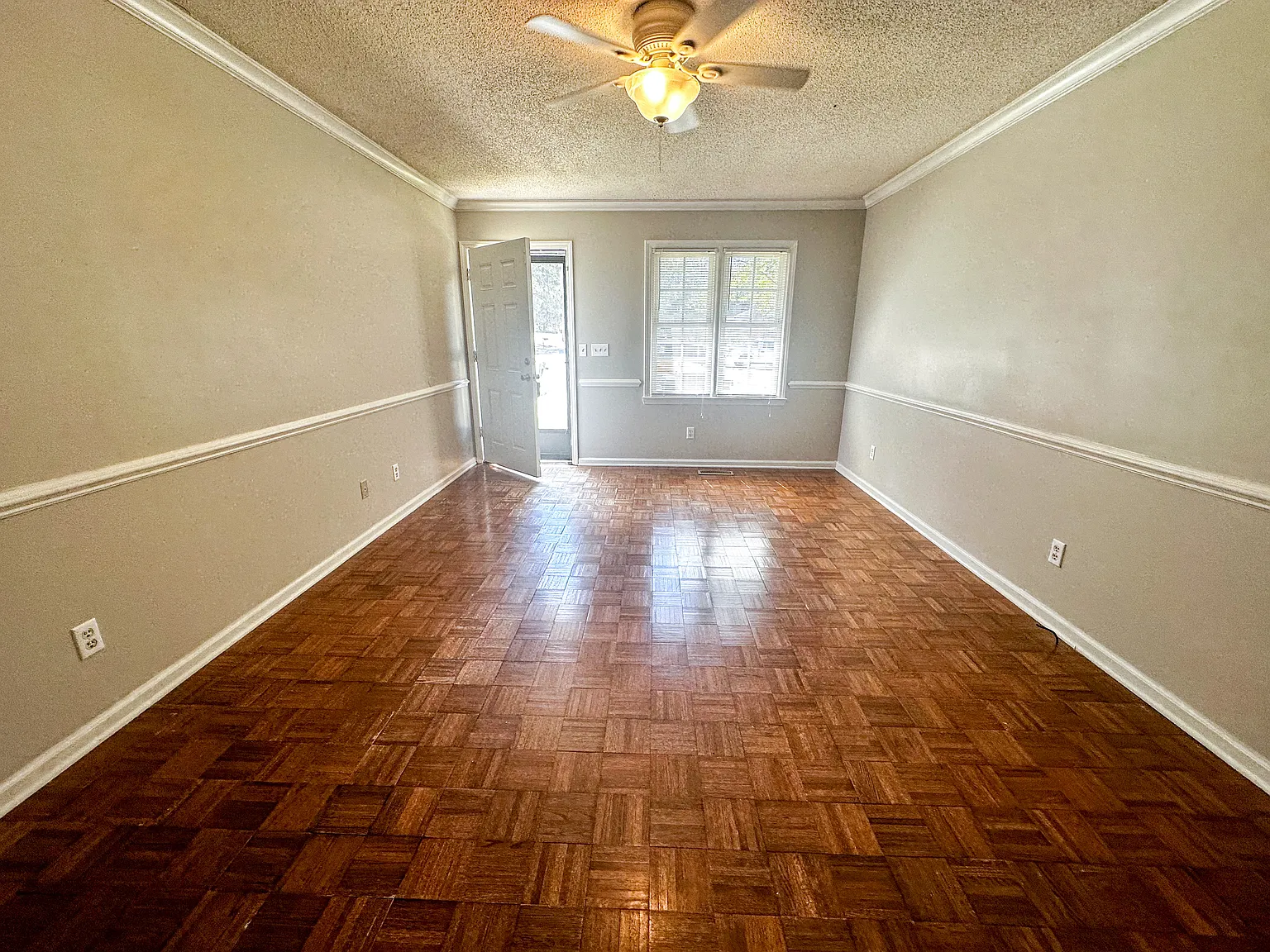 2 bed, 1130 sqft, $1,500 — Photo 3