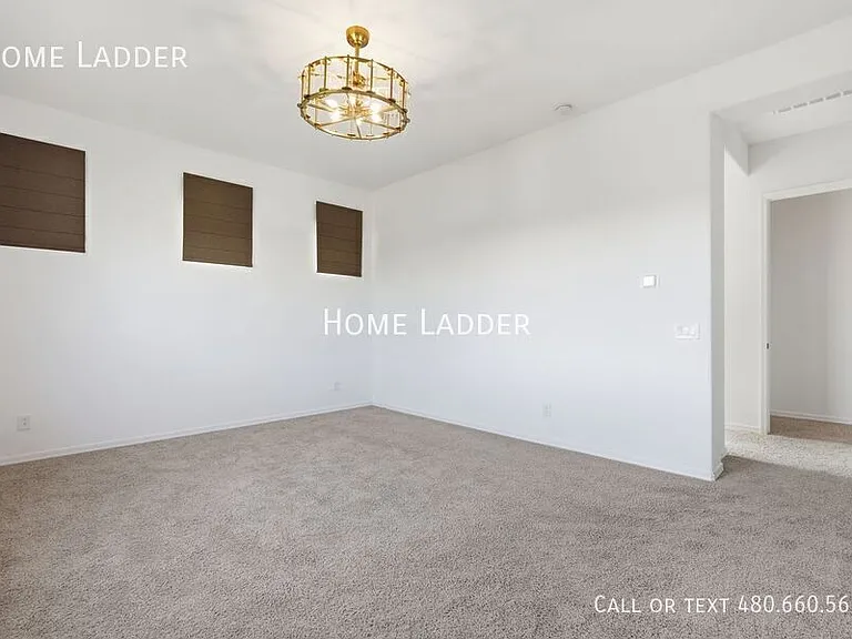 10812 E Tesla Ave — Photo 35