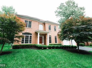 6420 Divine St, Mc Lean, VA 22101