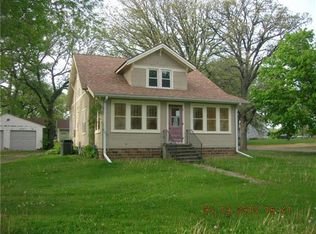202 Main St, Freeborn, MN 56032