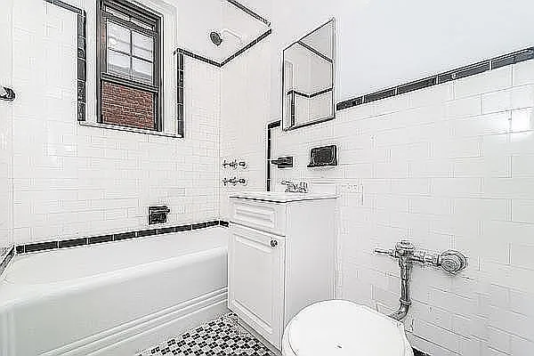 Rented by Modern Spaces | media 5