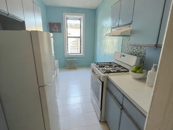 3100 Brighton 3rd Street image 5 of 15