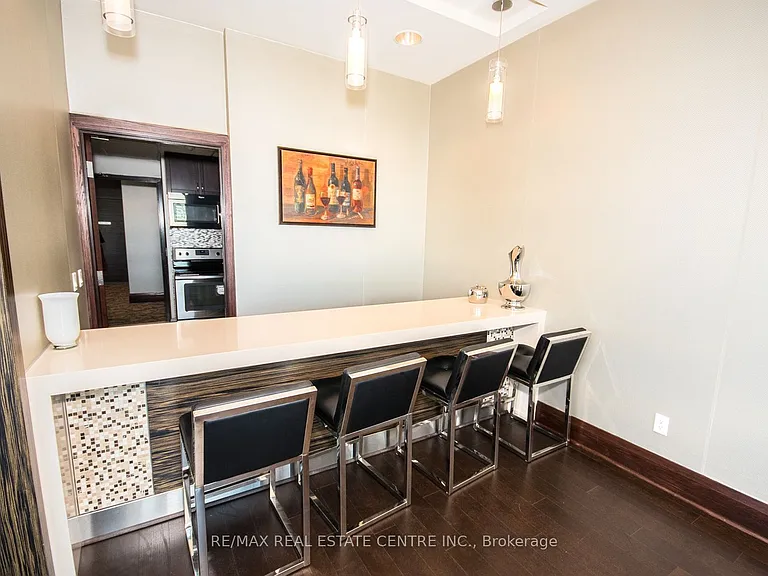 339 Rathburn Rd W #705 — Photo 19