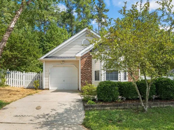 4609 Dolwick Dr, Durham, NC 27713