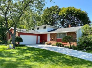 1226 Mulberry Ln, Brunswick, OH