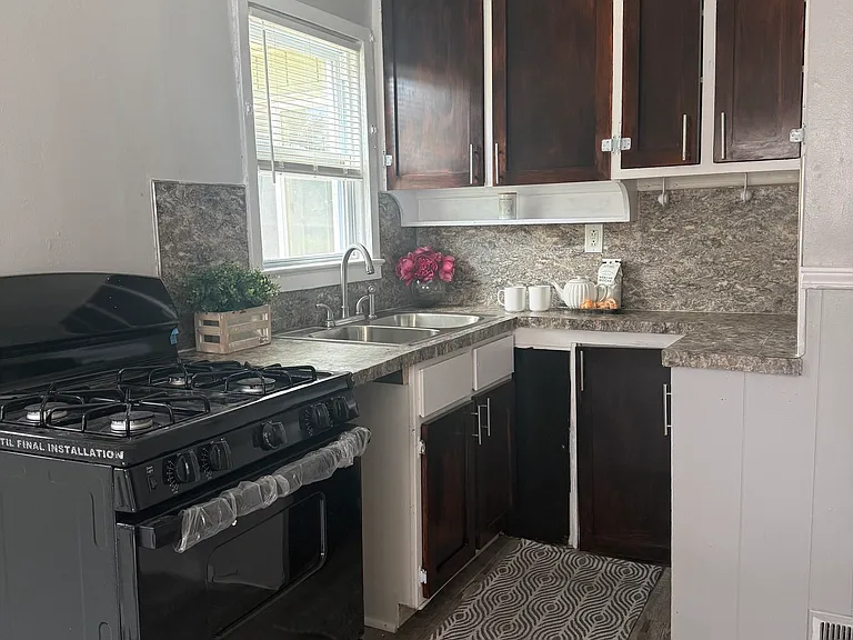 43 Pioneer Cir — Photo 4
