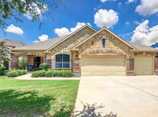 8205 Rock Elm Rd, Fort Worth, TX 76131
