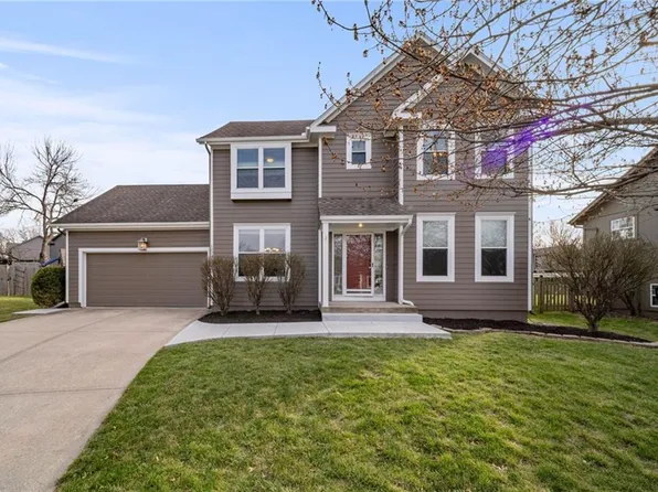 15315 W 150th St, Olathe, KS 66062